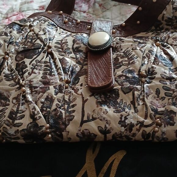 Mary Frances  - Picture 2 of 8